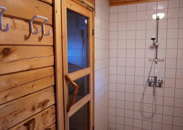 Stenstrandintie 20 B בקתה *