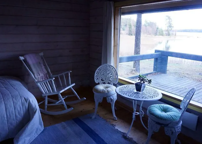 Stenstrandintie 20 B * קירקונומי