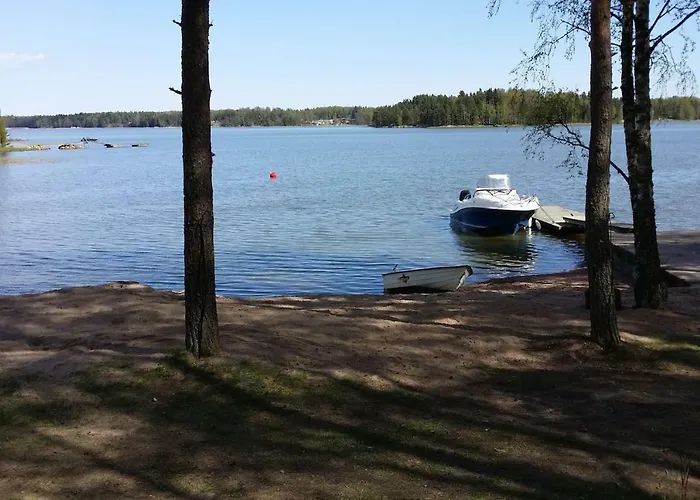 Stenstrandintie 20 B בקתה